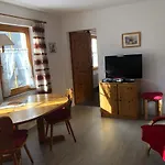Apartment Sportlerzimmer & Celerina/Schlarigna